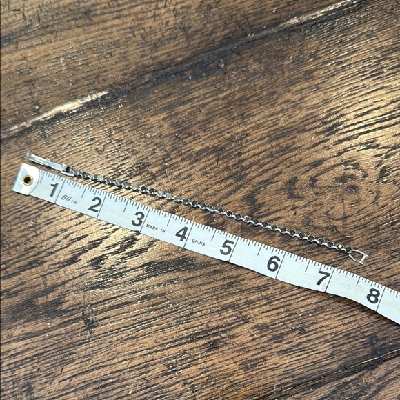 Silver rhinestone Bracelet - Picture 4 of 7